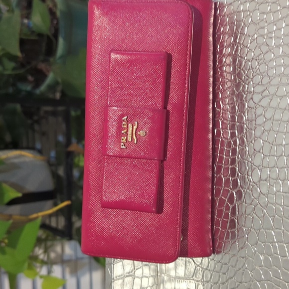 Prada Handbags - Prada pink Saffiano leather wallet